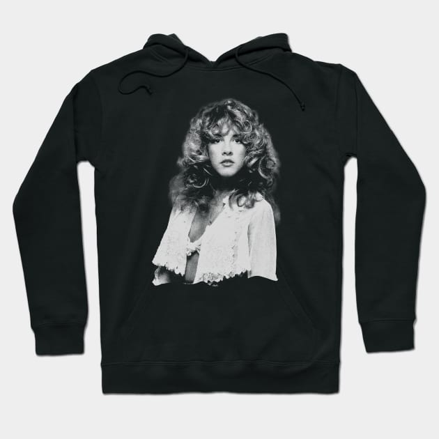 Stevie nicks LOver Hoodie by regencyan